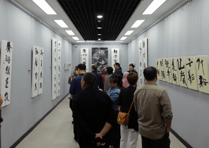 阈限与重塑——穆文杰书画作品展在天水书画院举办